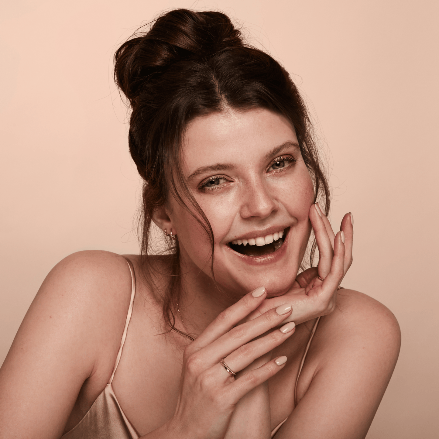 PURE Edgy Hoops - 14K Gold - FENA daily Jewellery